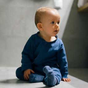 baby-store-product-img-2.jpg Long Sleeve Sweater Navy Blue